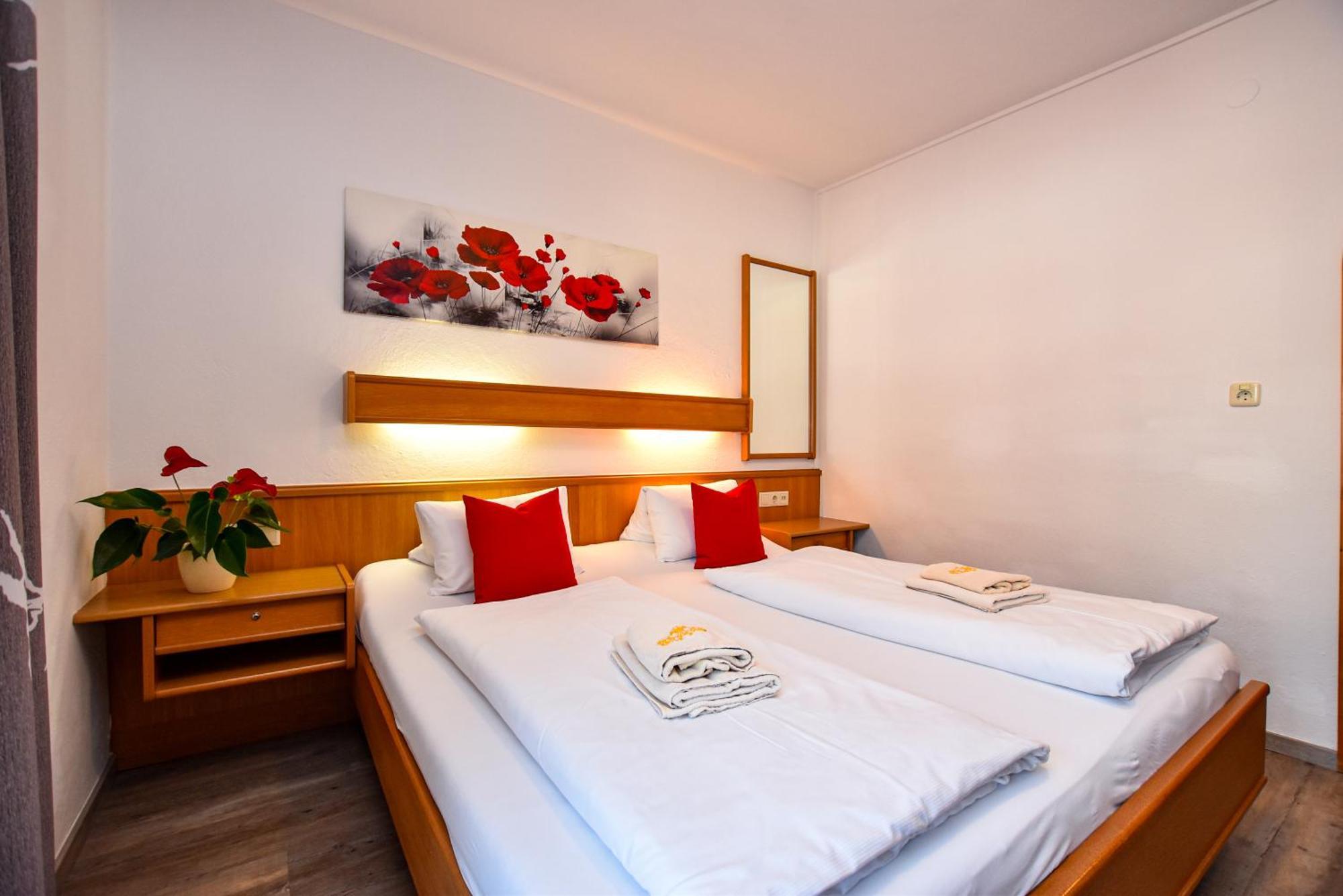 Hotel-Garni Austria Вестендорф Екстер'єр фото