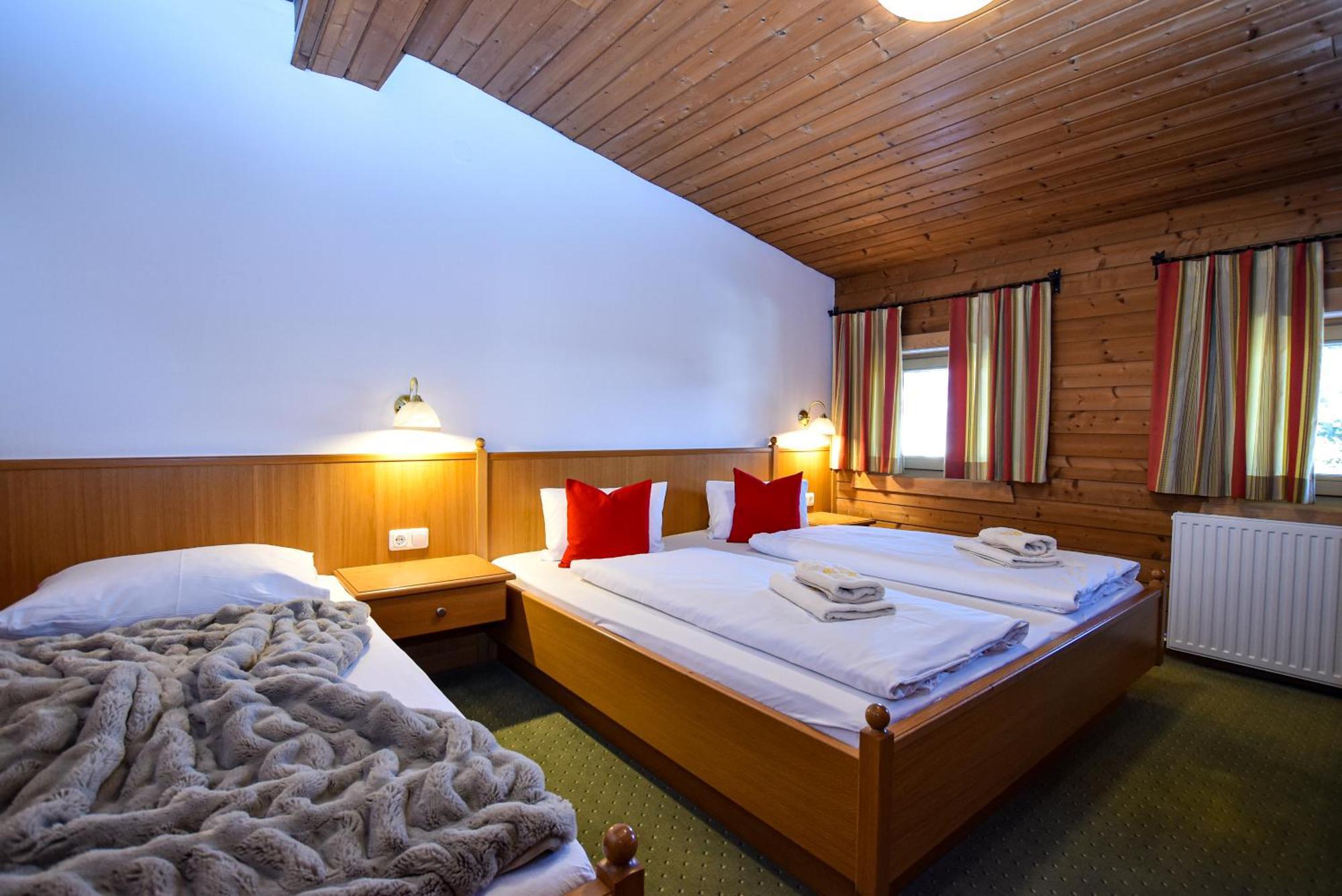 Hotel-Garni Austria Вестендорф Екстер'єр фото